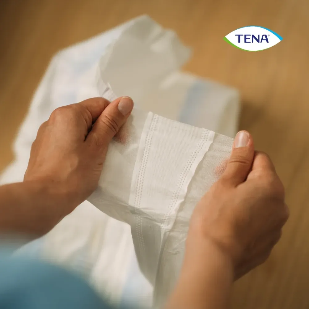 TENA ProSkin Slip Super_4.webp