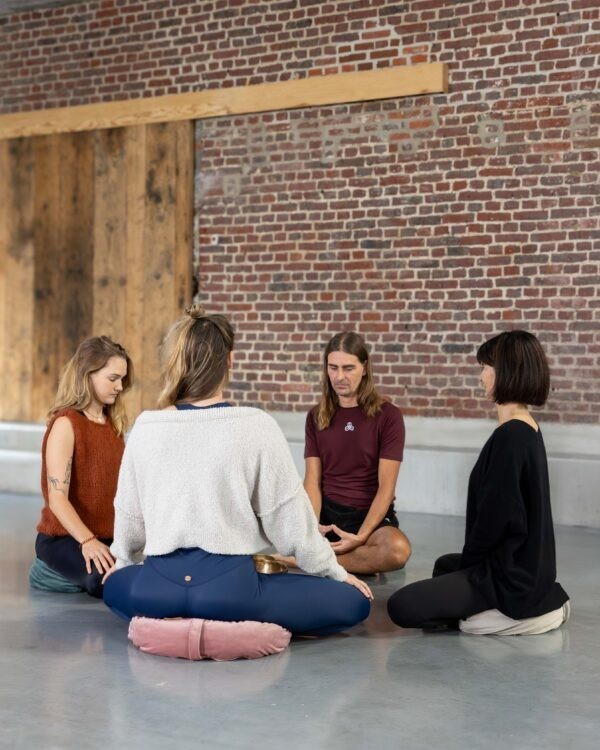 Coussin de méditation demi-lune