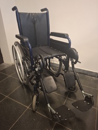 [078.300] Chaise roulante KIDS pour relève-jambes